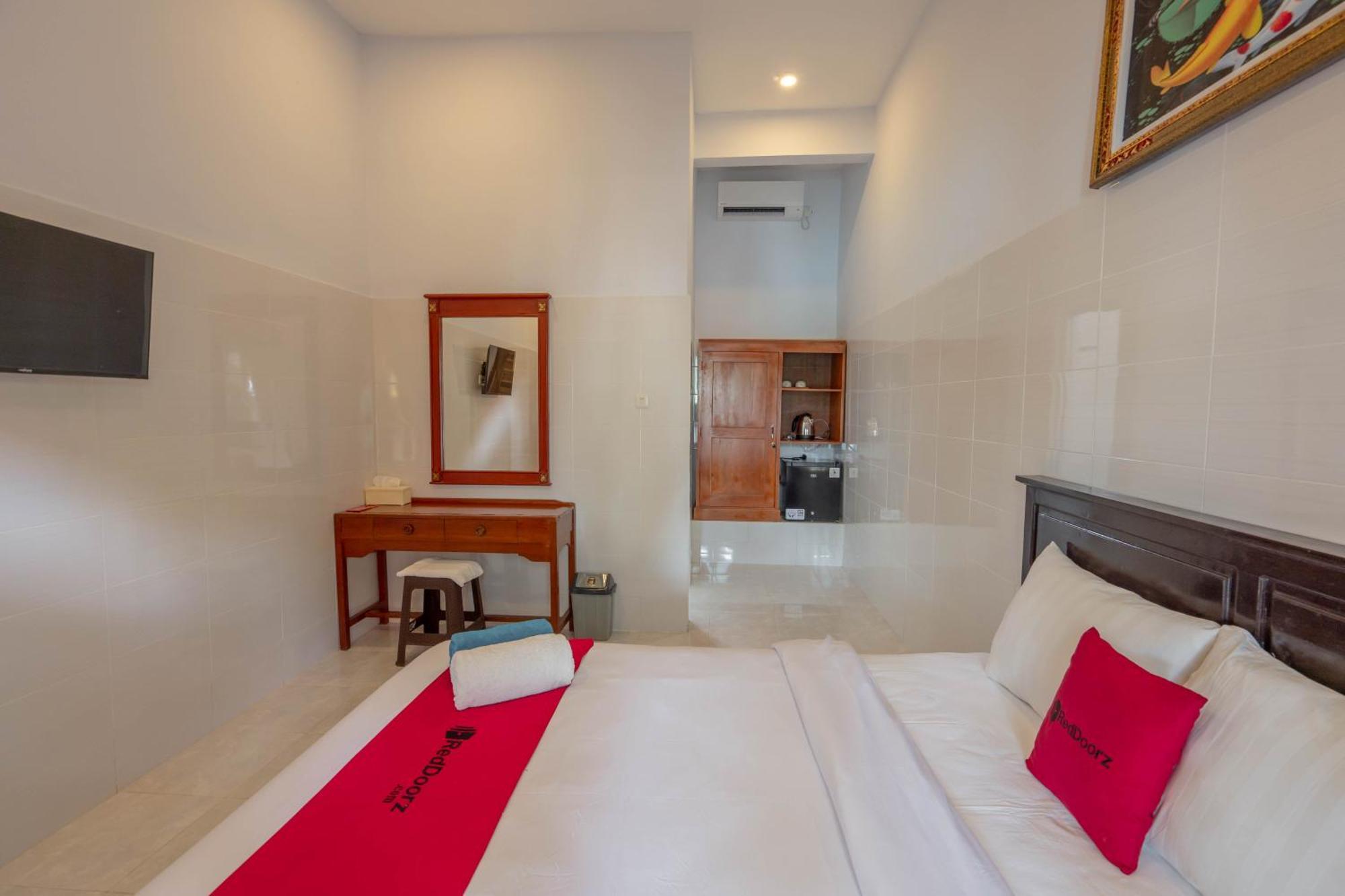 Reddoorz @ Guest house 3*